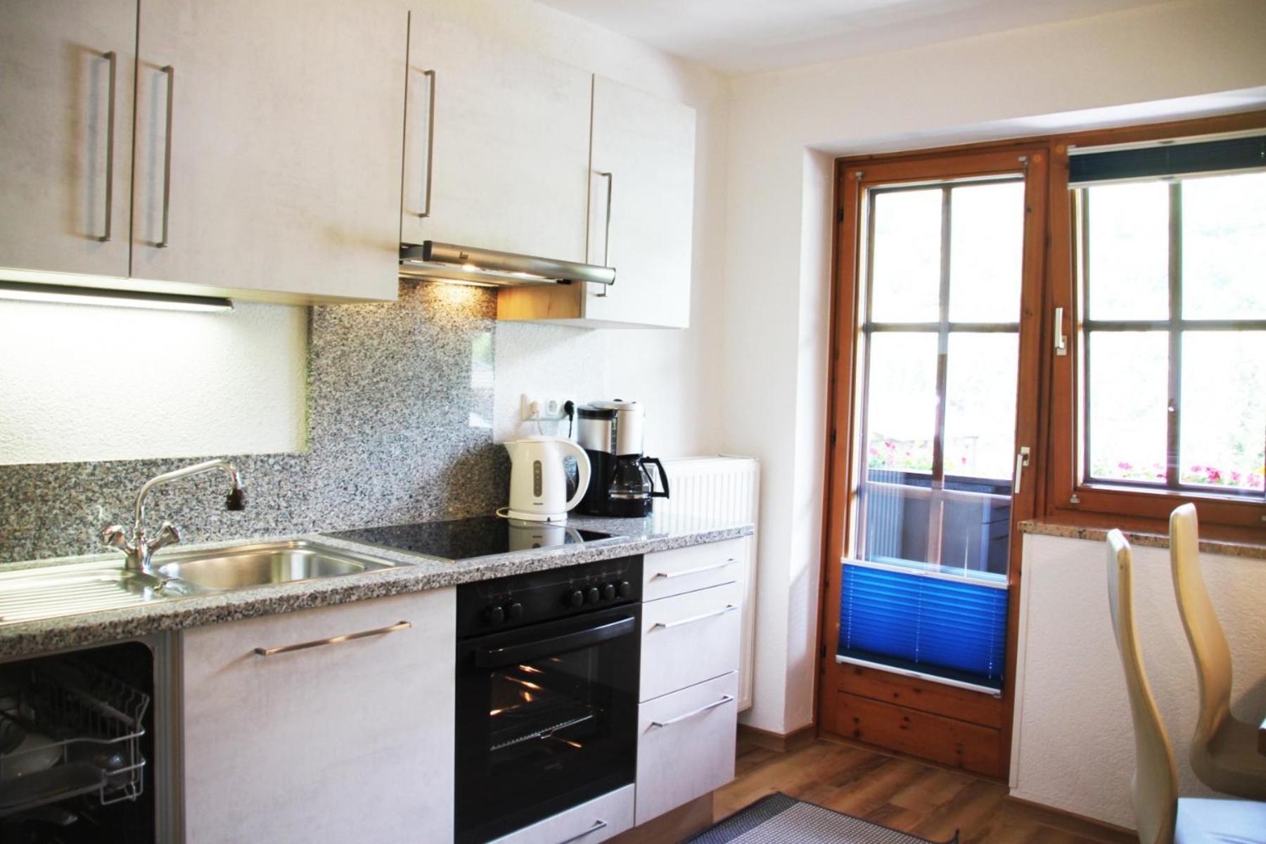 Haus Katharina, Summercard Included Kaprun Room photo