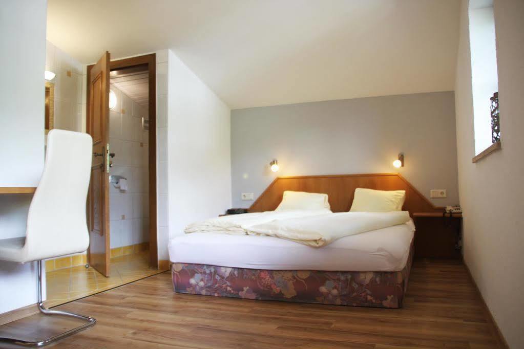 Haus Katharina, Summercard Included Kaprun Exterior photo